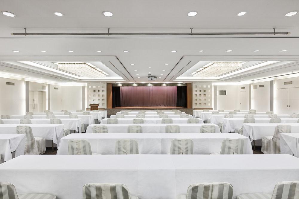 Doubletree By Hilton Naha Shuri Castle Экстерьер фото