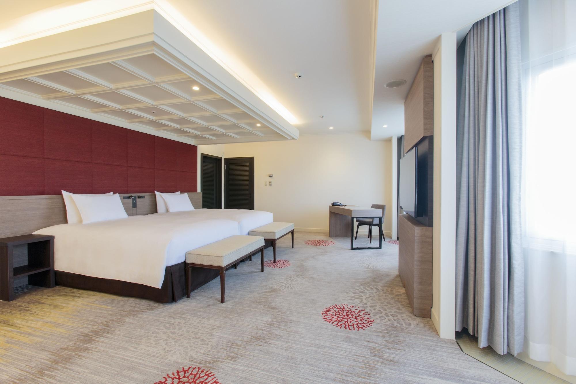 Doubletree By Hilton Naha Shuri Castle Экстерьер фото