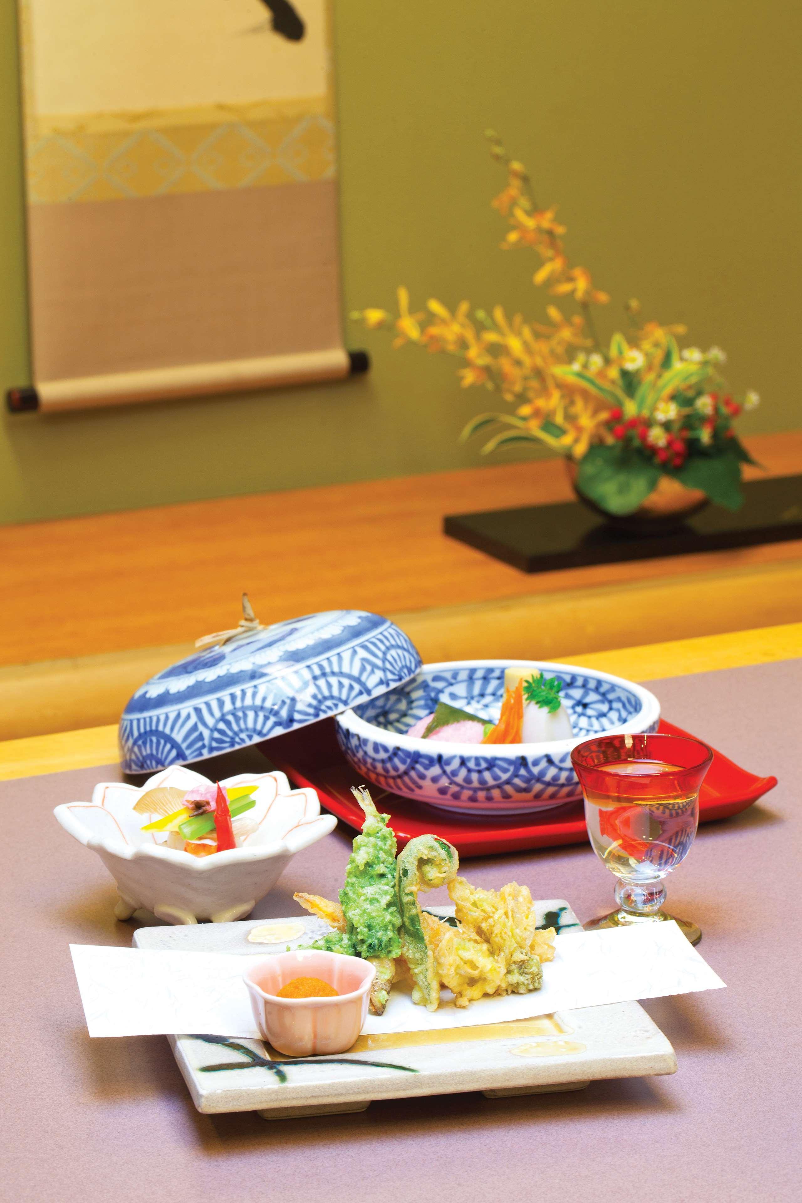 Doubletree By Hilton Naha Shuri Castle Экстерьер фото