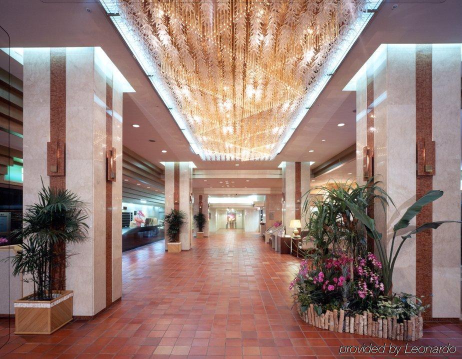 Doubletree By Hilton Naha Shuri Castle Интерьер фото