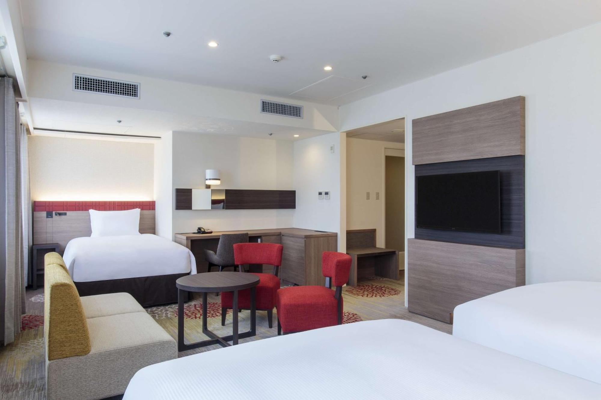 Doubletree By Hilton Naha Shuri Castle Экстерьер фото