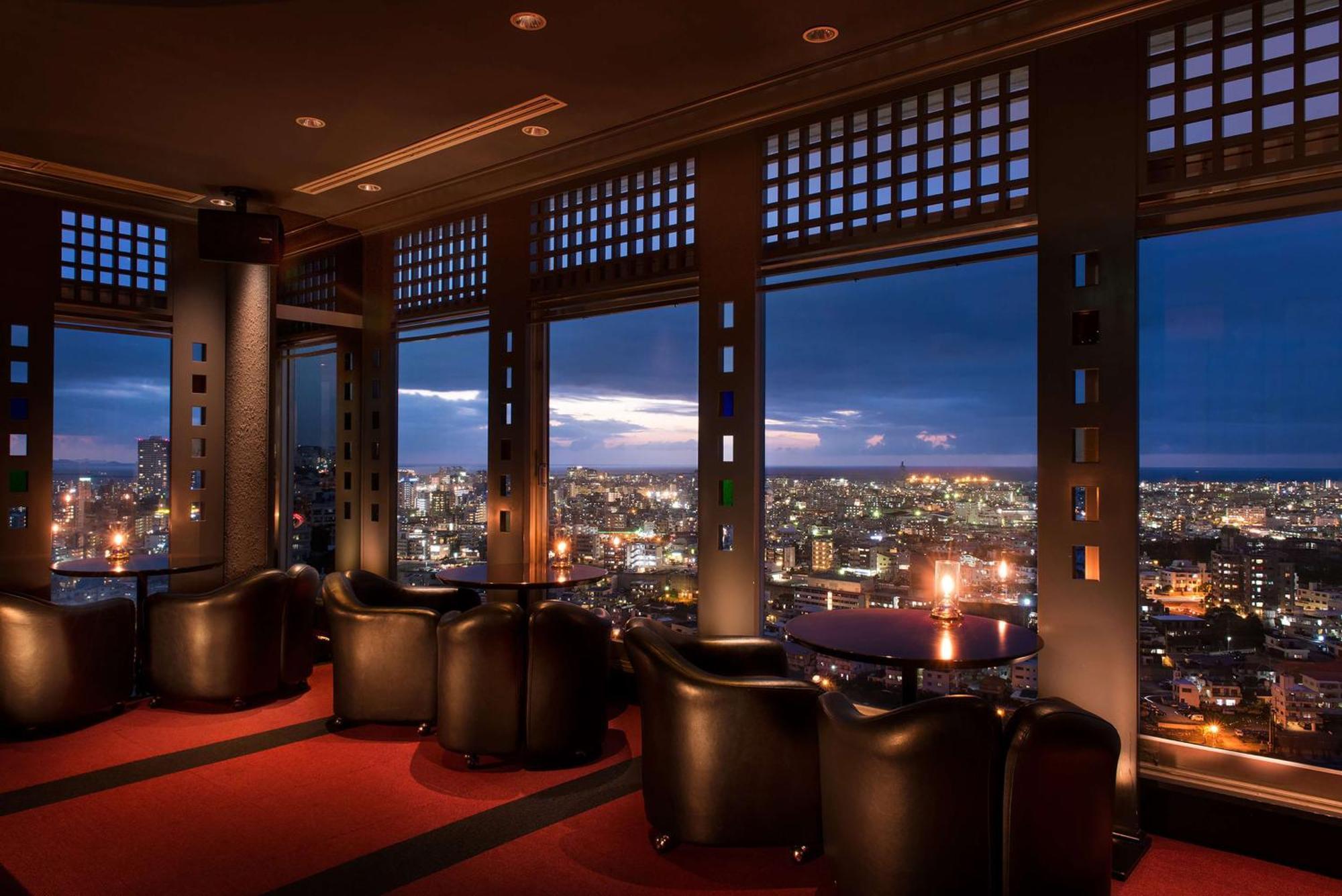 Doubletree By Hilton Naha Shuri Castle Экстерьер фото
