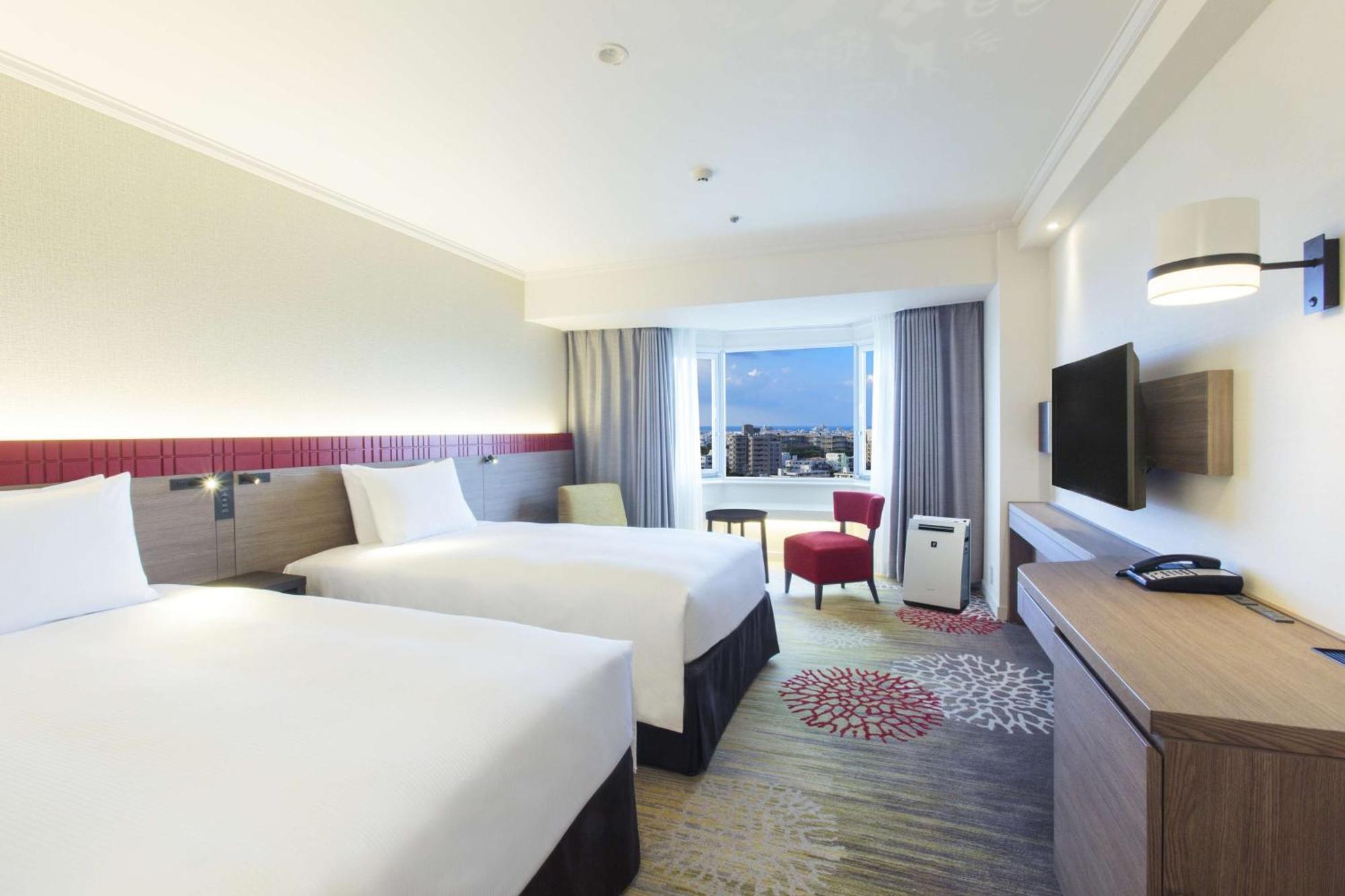 Doubletree By Hilton Naha Shuri Castle Экстерьер фото