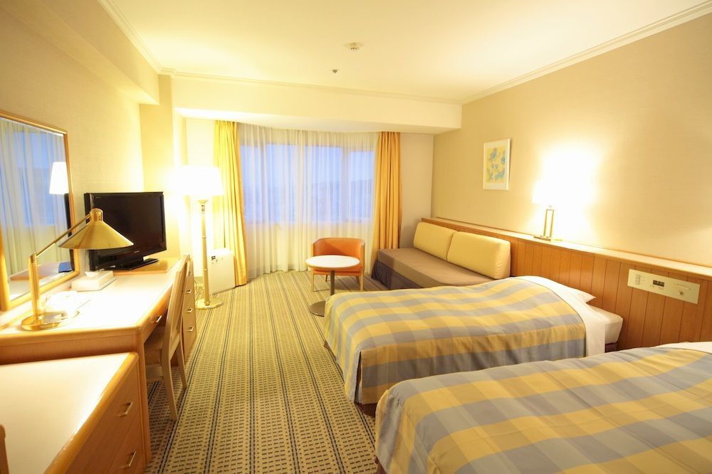 Doubletree By Hilton Naha Shuri Castle Экстерьер фото