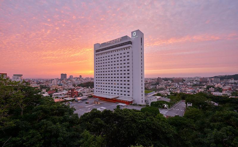 Doubletree By Hilton Naha Shuri Castle Экстерьер фото